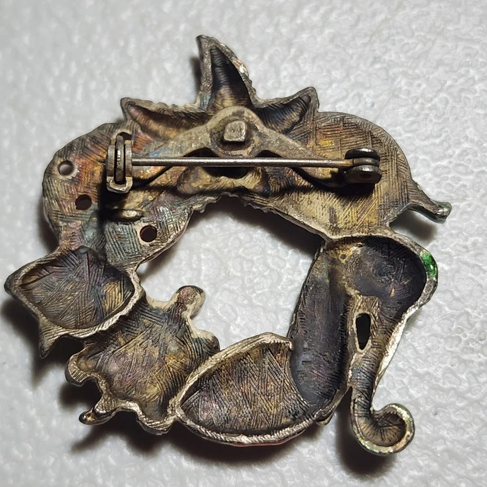 Vintage Enamel Sea Life Wreath Brooch Seahorse Turtle Starfish Nautical Pin